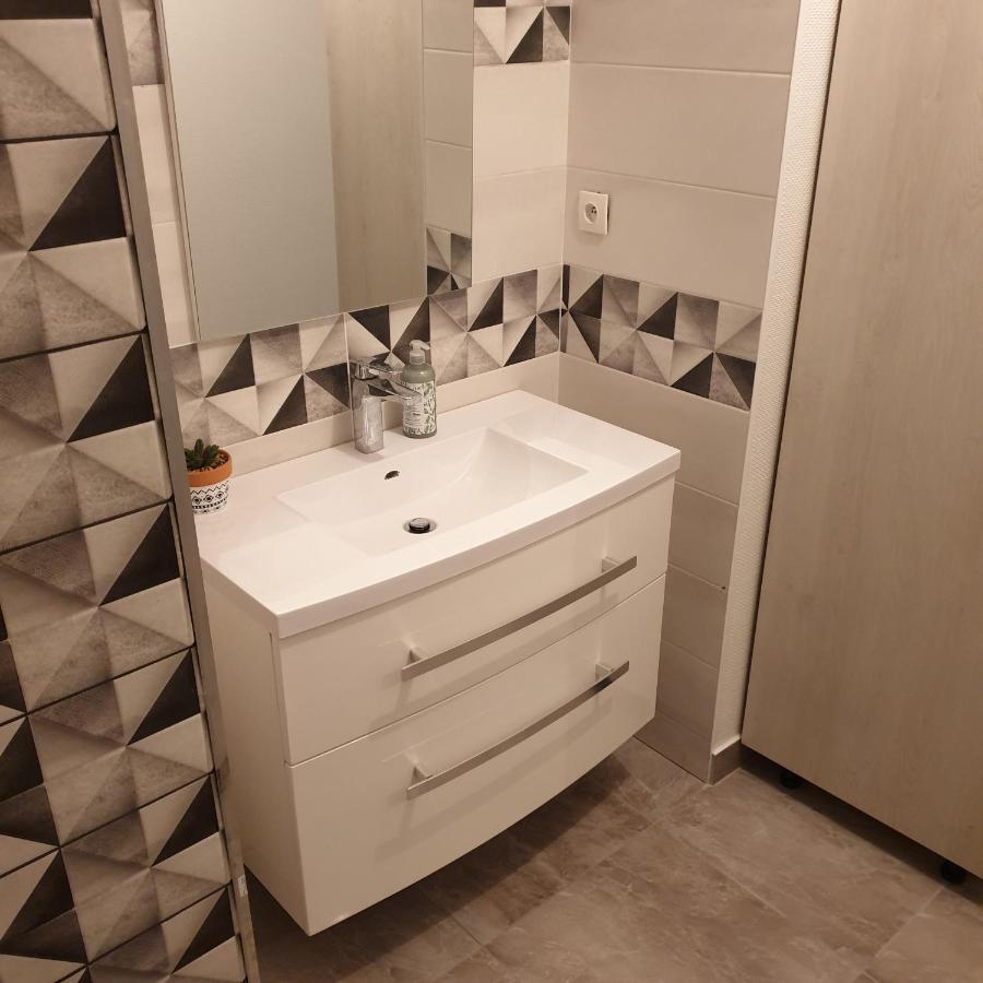 Lumiere Apartment Cholet Luaran gambar